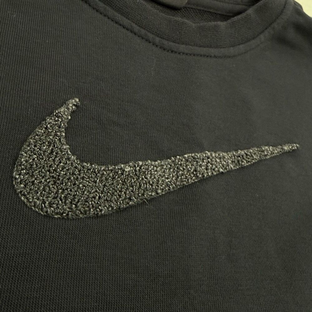 Nike Training Boxy Fit Crewneck Cropped Slouchy Chenille Logo Swoosh Sweat Shirt - Picture 3 of 9